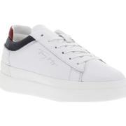 Baskets basses Tommy Hilfiger 18026CHAH22