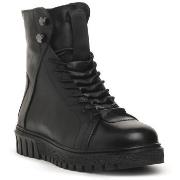 Boots Evoca NERO ARCHE