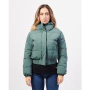 Blouson Invicta Doudoune courte à capuche