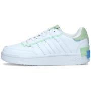 Baskets basses adidas IG3796