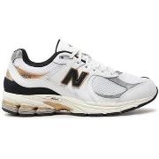 Baskets basses New Balance M2002RPN