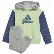 Costumes adidas is2679