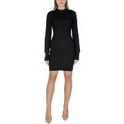 Robe courte Jacqueline De Yong Jdymagda L/S Volume Sleeve Knt 15271590