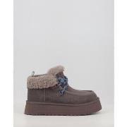 Bottines UGG FUNKARRA CABIN CUFF