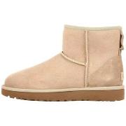 Bottes UGG CLASSIC MINI II