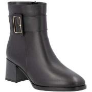 Bottines Remonte black elegant closed ladies mid height boots