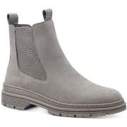 Bottines Tamaris light grey casual closed chelsea booties