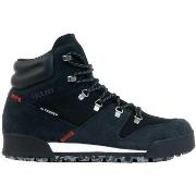 Chaussures adidas Terrex Snowpitch Crdy