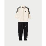 Ensembles de survêtement Emporio Armani EA7 Survêtement enfant avec ba...