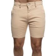 Short Shilton Bermuda coupe chino BASIC