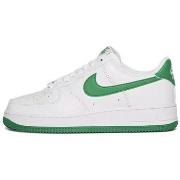 Baskets basses Nike AIR FORCE 1 07