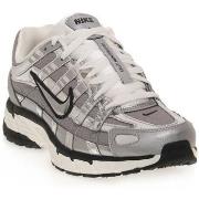 Chaussures Nike 001 P 6000 METALLIC SILVER