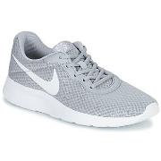 Baskets basses Nike NIKE TANJUN