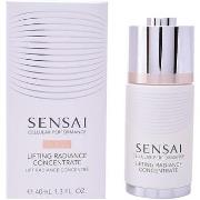 Soins ciblés Sensai Cellular Performance Lifting Radiance Concentrate