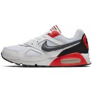 Baskets basses Nike AIR MAX IVO