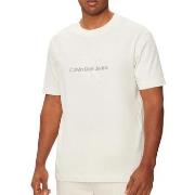 T-shirt Calvin Klein Jeans J30J326158