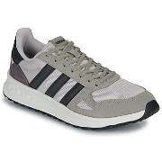 Baskets basses adidas RUN 84