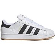 Chaussures adidas -