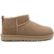 Bottes UGG W Classic Ultra Mini