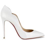 Chaussures escarpins Christian Louboutin Escarpins Hot Chick