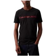 T-shirt Calvin Klein Jeans -