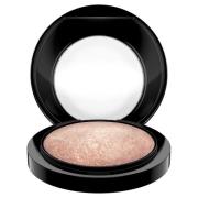 MAC Mineralize Skinfinish Highlighter (Various Shades) - Soft and Gent...