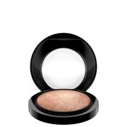 MAC Mineralize Skinfinish Highlighter (Various Shades) - Global Glow