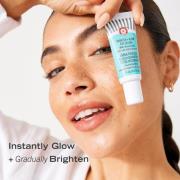 First Aid Beauty Crème pour les Yeux Éclat et Brillance au Niacinamide...