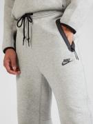 Pantalon 'TECH FLEECE'