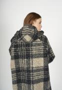 Manteau mi-saison 'Check Love'