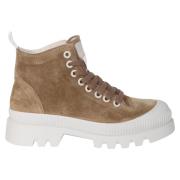 Walk in the Park 5252 suede sneaker licht bruin