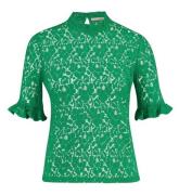 Lofty Manner Top celia -