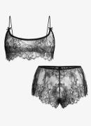 SKIMS Ultra Fine Lace bralette en shorty van kant