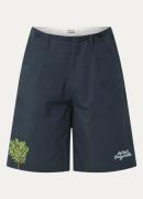 The New Originals Block Party loose fit korte broek met borduring