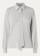 River Woods Blouse met afneembare sjaalkraag en ballonmouw