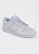 Nike Dunk Low sneaker met suède details