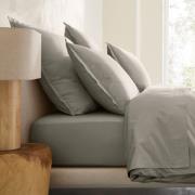 Kussensloop van katoensatijn, Saria