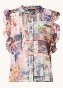 NIKKIE Rowan mouwloze blouse met volant en print