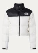 The North Face Nuptse cropped puffer jack met donsvulling en ritszakke...