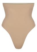 SKIMS Seamless Sculpt high waisted corrigerende string