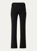 NIKKIE Horn mid waist flared fit pantalon met gestrikt detail