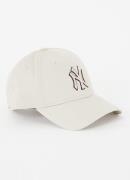 New Era New York Yankees pet met logoborduring