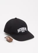 Bape Trucker pet met logoborduring