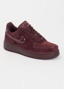Nike Air Force 1 sneaker van suède
