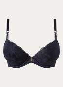 Aubade Satin Memories voorgevormde beugel bh met overlay van kant