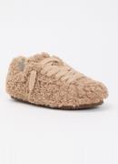 Axel Arigato Tact Shearling sneaker van teddy