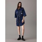 Robe courte en denim, manches courtes, logo CK