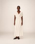 Robe longue fluide, ceinturée, POLLEN