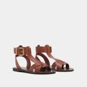 Sandales plates en cuir Whisper