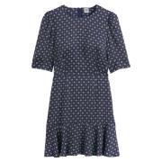 Robe courte en satin, motif graphique